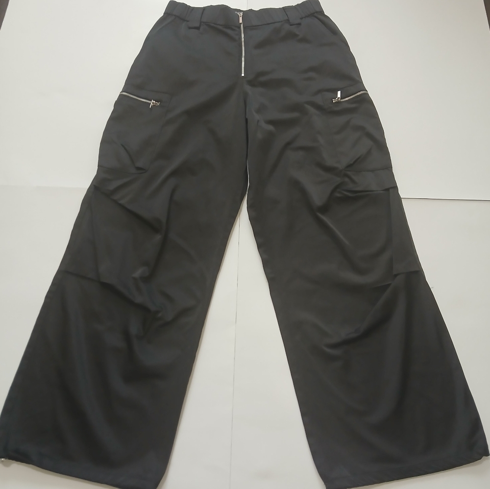 ZARA Black Wide-Leg Trousers with Side Zippers – Size M